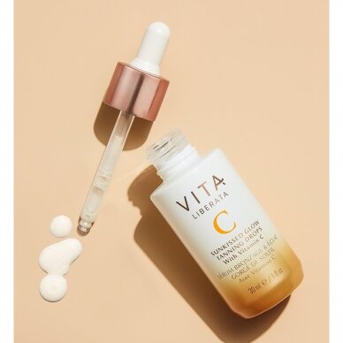 VITA LIBERATA savaiminio įdegio serumas su vitaminu C ir hialuronu, 30 ml