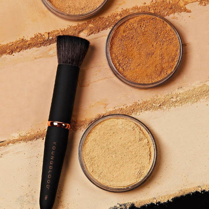 YOUNGBLOOD mineralinės pudros šepetėlis &quot;Powder Buffing Luxe Brush&quot; (YB6)